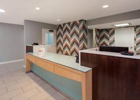 MainStay Suites Denver Tech Center 2