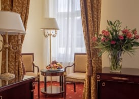 Savoy Westend Hotel 4