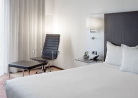 AC Hotel Burgos by Marriott 5