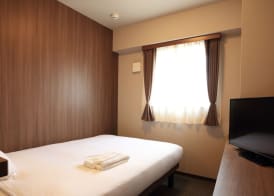 Smile Hotel Hakataekimae 4