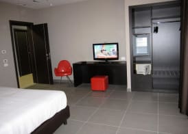 Napolit'amo Hotel Medina 5