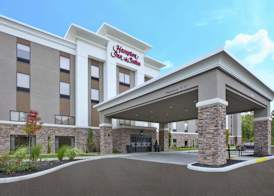 Hampton Inn & Suites Oakwood Village-Cleveland 2
