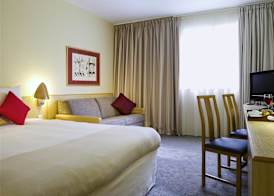 Novotel Manchester West 5