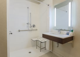 Holiday Inn Express ROCHESTER NE - IRONDEQUOIT by IHG 5