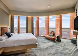 Moxy Luxembourg Airport 4