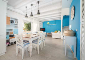 Seabreeze Villa - with Jacuzzi & heated pool 2