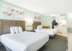 Ocean Court Beachfront Hotel 4