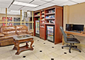 Ramada by Wyndham Baltimore West 2
