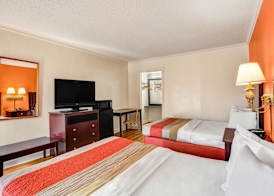 Motel 6 Americus, GA 5