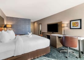 Clarion Inn Nashua 4