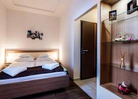 Hotel Garzon Plaza 4