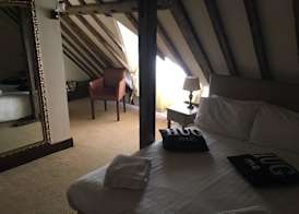 The Riverside Inn 5