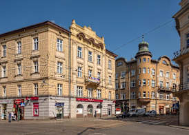 70s Hostel 3