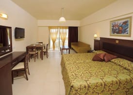 Euronapa Hotel 5