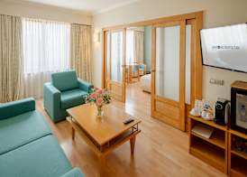 SANA Metropolitan Hotel 3