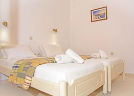 Seafront Apartments 3