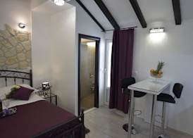Kuzma Rooms 2 5
