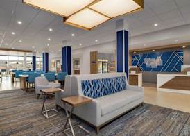 Holiday Inn Express & Suites Huntsville Northeast by IHG 5