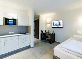 Hotel Duda Langenbruck an der A9 zwischen Ingolstadt und München, ideal für Stopover, Geschäftsreisen und Monteure 4