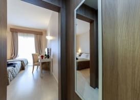 Hotel Mirasole International 5