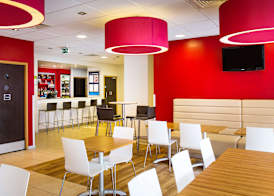 Travelodge Norwich Central Riverside 4
