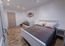 Casa Rosa Beige e Blu 3
