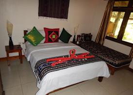 Puri Sayang Bungalows 3