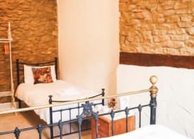 The Old Crown Coaching Inn 4