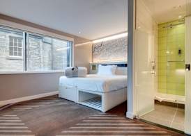 hub by Premier Inn London Earl's Court (West Brompton) 5