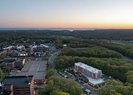 Hilton Garden Inn Stony Brook 5