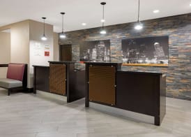 La Quinta by Wyndham Houston IAH Bush Intl Airport E 5