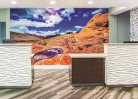 La Quinta by Wyndham Las Vegas Summerlin Tech 3