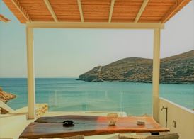 Spathi Beach Suites Kea 2