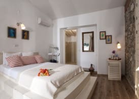 Nautical Hotel 4