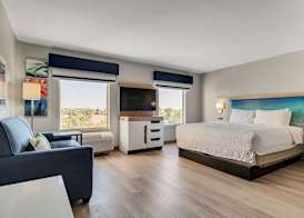 Holiday Inn Express & Suites DESTIN - MIRAMAR BEACH by IHG 3