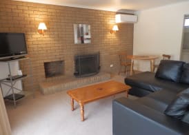 Mountain View Motor Inn & Holiday Lodges 4