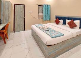 Hotel Vrrinda Homestay Varanasi 5