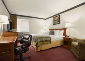 Days Inn by Wyndham Middletown 4