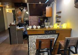 Nature Home Hostel & Cafe 5
