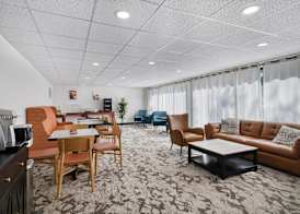 Baldwin Inn & Suites, SureStay Collection by Best Western 2