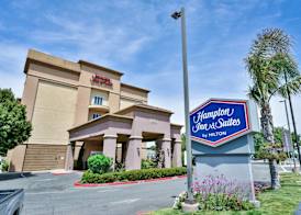 Hampton Inn & Suites Pittsburg, CA 2