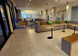 Wyndham Garden Atlanta Airport 5