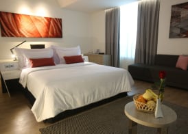 FOX Hotel Pekanbaru 4