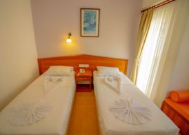 Celeste Hotel 3
