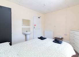 Brookvale Guest House Room 10 3