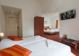 Ambassador City Centre Hotel 5