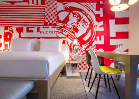 Radisson Red Minneapolis Downtown 2