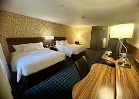 Fairfield Inn & Suites by Marriott Detroit Chesterfield 5