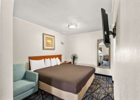 Americas Best Value Inn-Celina 5