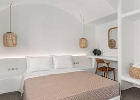 Mr and Mrs White Paros Suites & More 3